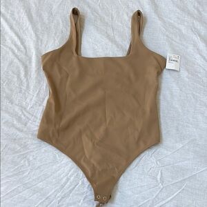 Good American Size 3 Tan Pecan Bodysuit Shapewear NWT *flawed*